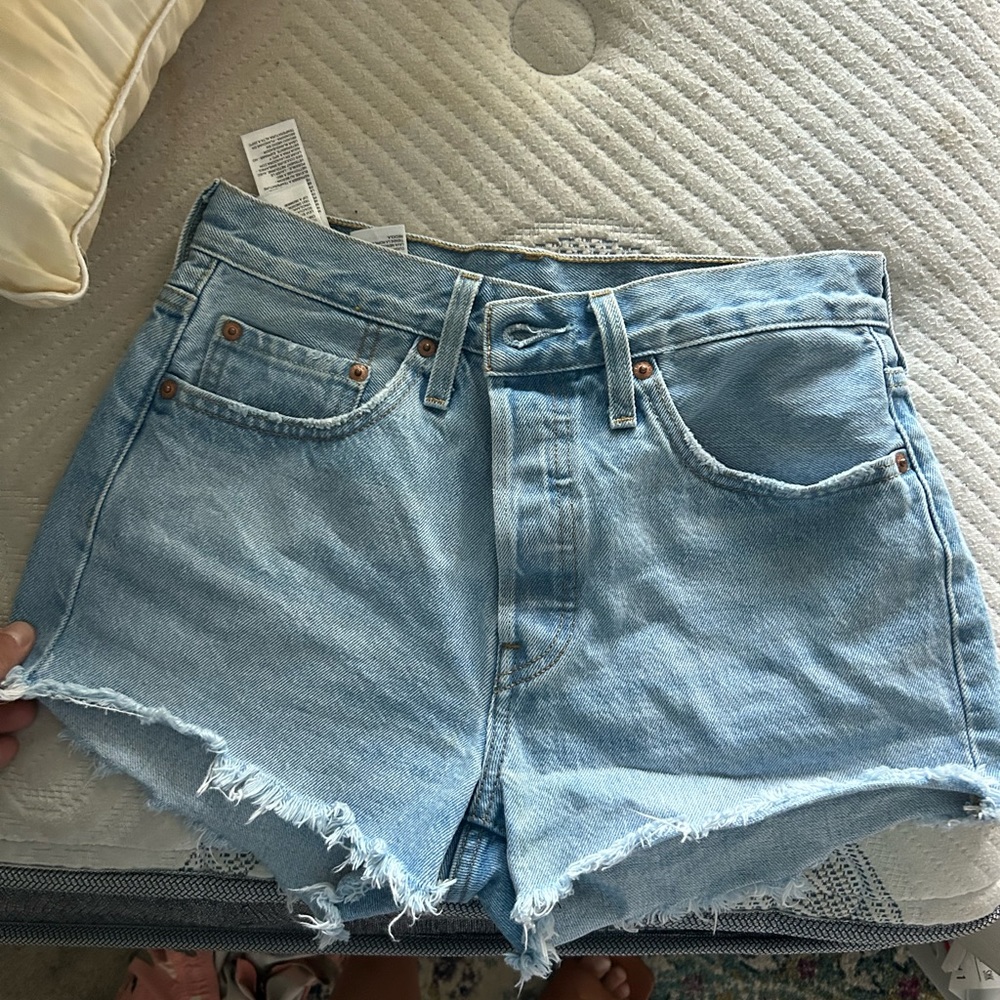 LEVIS 501 SIZE 27